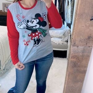 Disney Christmas Minnie Mouse top size medium